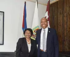 reunión entre el funcionario de la embajada Norteamericana en Cuba, Sr. Xavier Billingsley