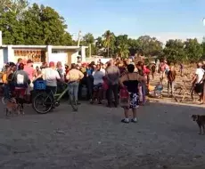 Cola para obtener cilindro de gas en Cuba