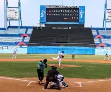 63 Serie Nacional solo se jugará de día &quot;por el momento&quot;