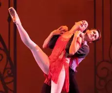 Bailarines del Ballet Nacional de Cuba