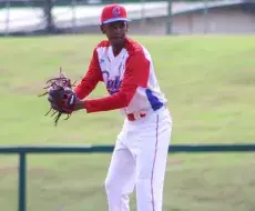 Ponce, el novato del año en Serie Nacional, sale de Cuba