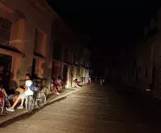 Apagones empeoraron en Cuba el domingo tras disparo de varios circuitos
